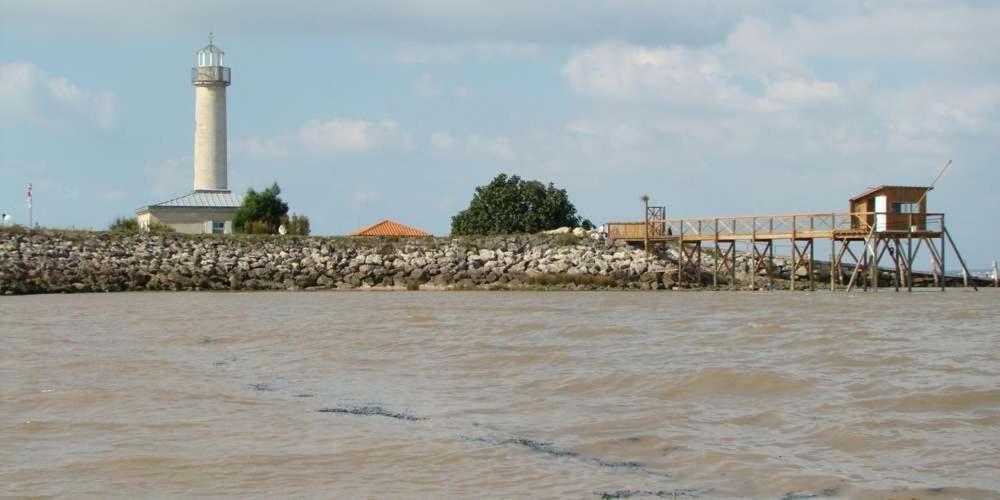 "Les Hirondelles" Villa Jau-Dignac-et-Loirac Kültér fotó